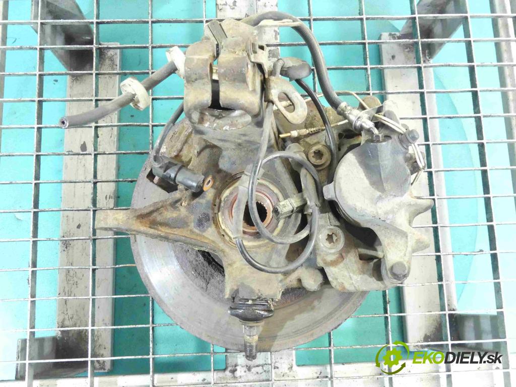 Peugeot 406 2.0 hdi 109 HP manual 80 kW 1998 cm3 4- náboj ľavé  (Náboje)