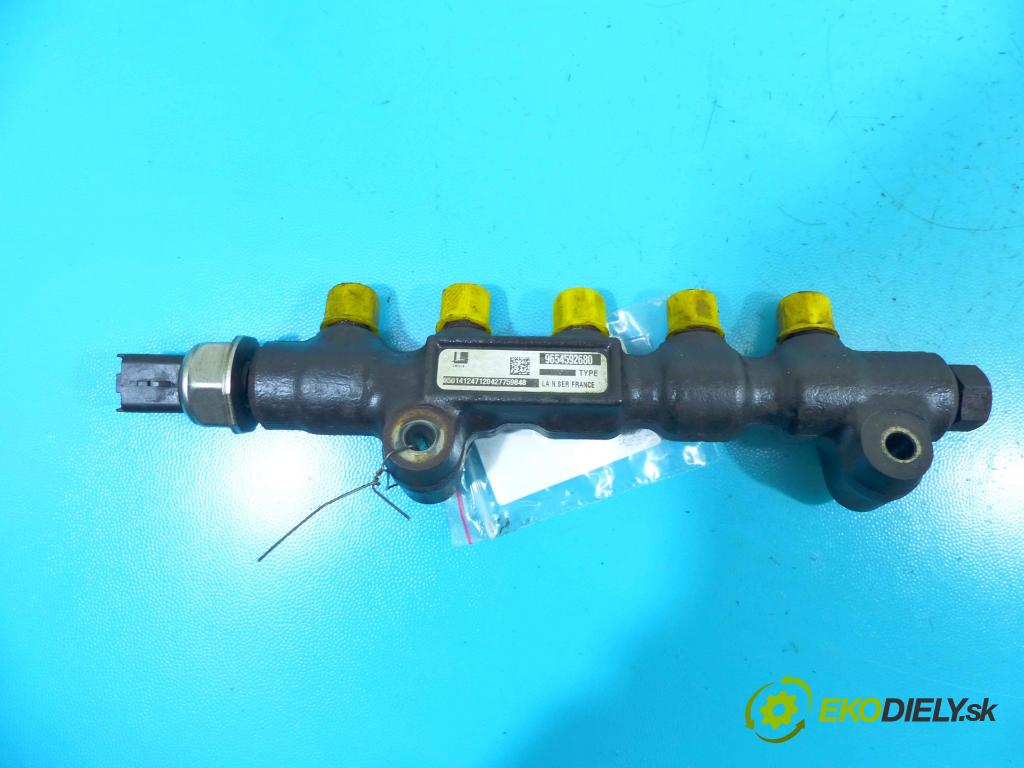 Peugeot 206 1.6 hdi 109 HP manual 80 kW 1560 cm3 5- lišta vstrekovacia 9654592680 (Vstrekovacie lišty)