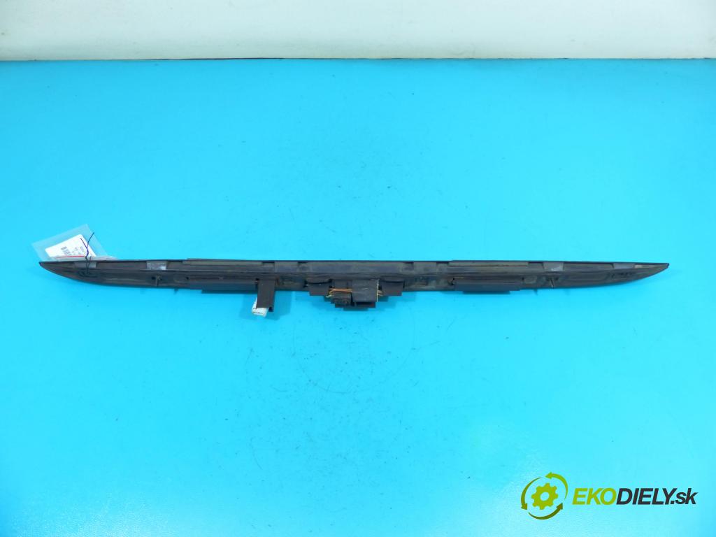 Bmw X5 E53 1999-2006 4.4 V8 m62b44 286 HP automatic 210 kW 4398 cm3 5- rukoväť kufrové dvere zadné