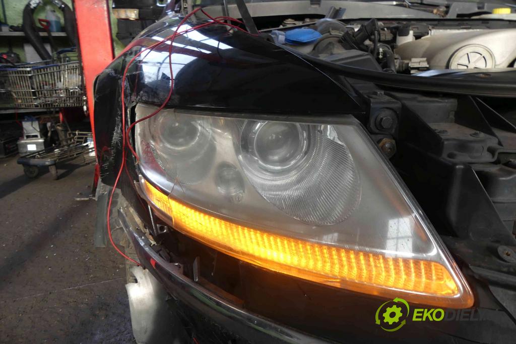 Vw Phaeton 3.2 V6 241KM automatic 177 kW 3189 cm3 4- Reflektor: pravý 3D1941016G (Pravé)