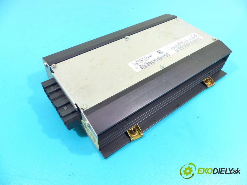 Vw Phaeton 3.2 V6 241KM automatic 177 kW 3189 cm3 4- Zesilovač: 3D0035456 (Zosilňovače)