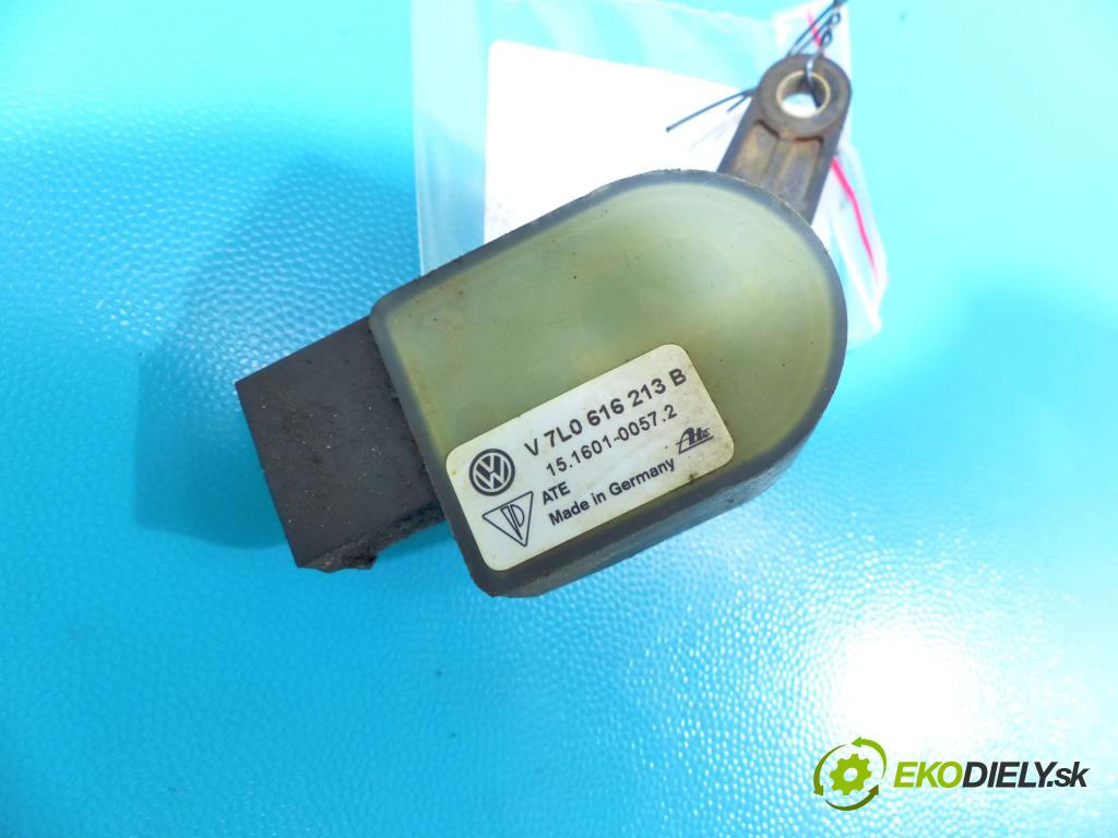 Vw Touareg I 2002-2010 2.5 tdi 174 HP manual 128 kW 2461 cm3 5- snímač nastavenia xenon 7L0616213B (Snímače)