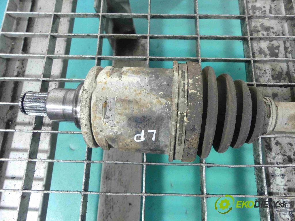 Toyota Rav4 II 2000-2005 2.0 D4D 116 HP manual 85 kW 1995 cm3 5- poloos ľavé  (Poloosy)