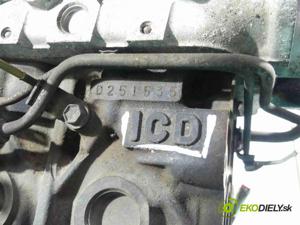 Toyota Rav4 II 2000-2005 2.0 D4D 116 hp manual 85 kW 1995 cm3 5- motor diesla 1CD