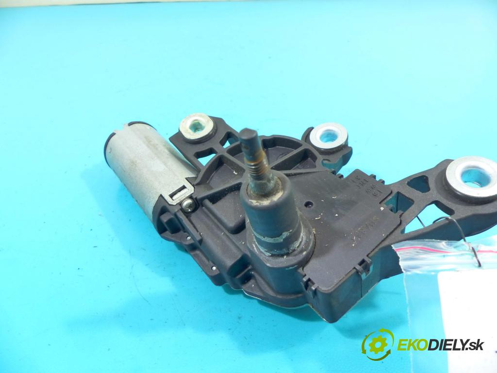 Audi A4 B5 1994-2001 1.9 tdi 116 HP manual 85 kW 1896 cm3 5- motor stieračov zadné 