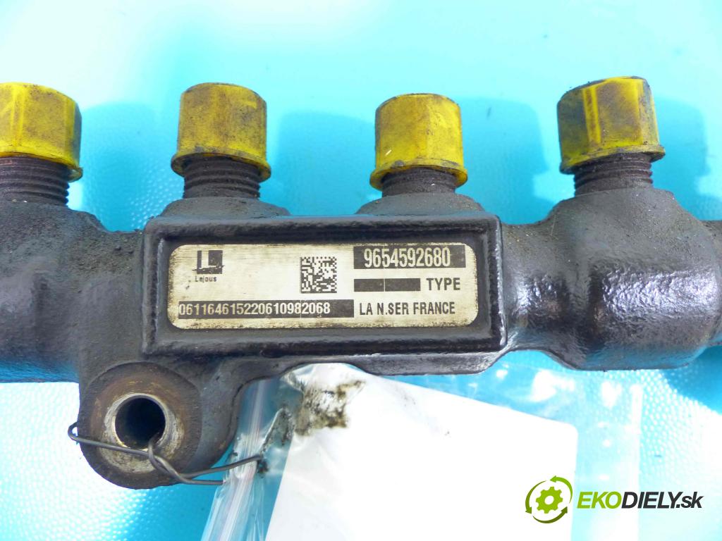 Peugeot Partner I 1996-2008 1.6 hdi 75 HP manual 55 kW 1560 cm3 5- lišta vstrekovacia 9654592680 (Vstrekovacie lišty)