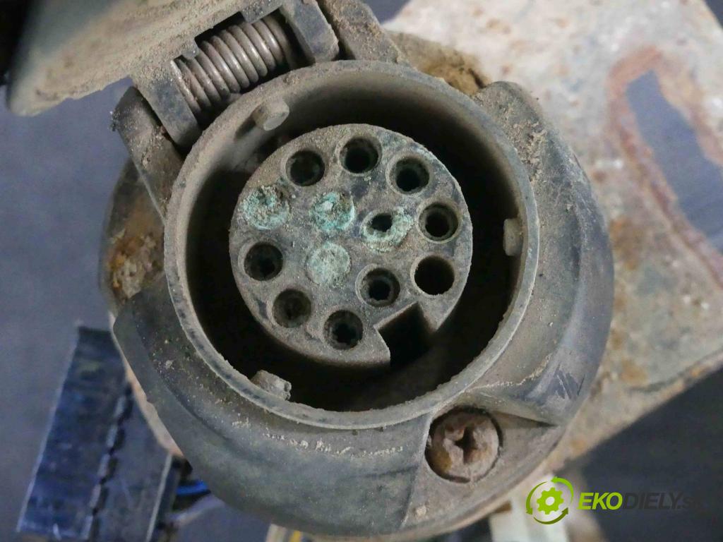 Honda CR-V II 2001-2006 2.0 16v 150 hp manual 110 kW 1998 cm3 5- oko tažné