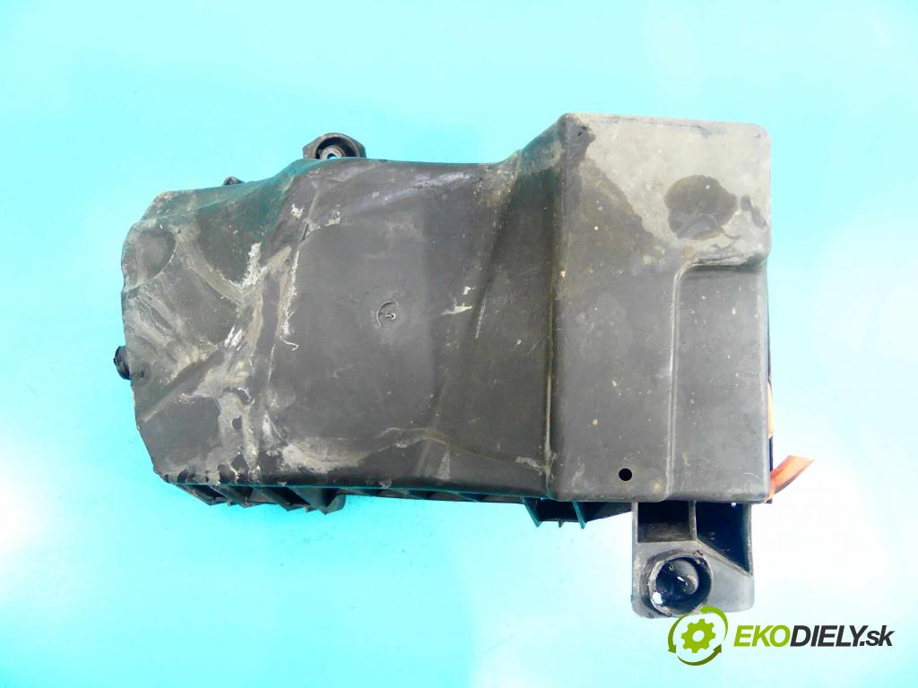 Vw Golf IV 1997-2003 1.6 SR 101 HP manual 74 kW 1595 cm3 5- obal filtra vzduchu 1J0129607AF (Obaly filtrov vzduchu)