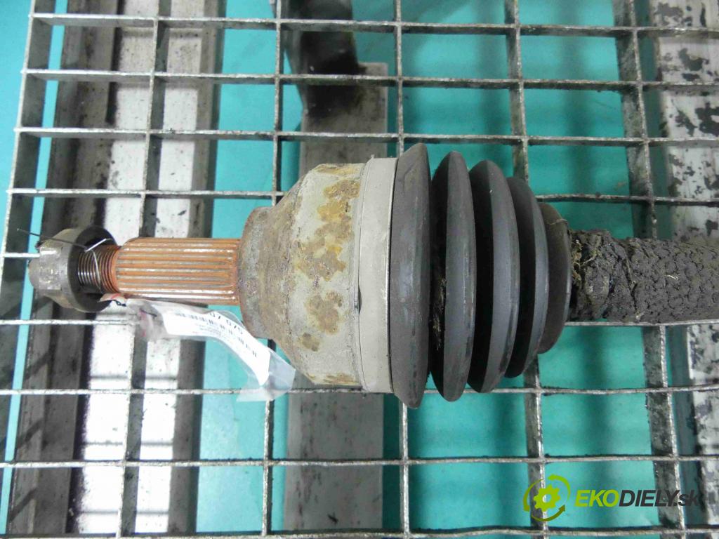 Opel Vivaro 2001-2014 1.9 cdti 101 HP manual 74 kW 1870 cm3 5- poloos ľavé  (Poloosy)