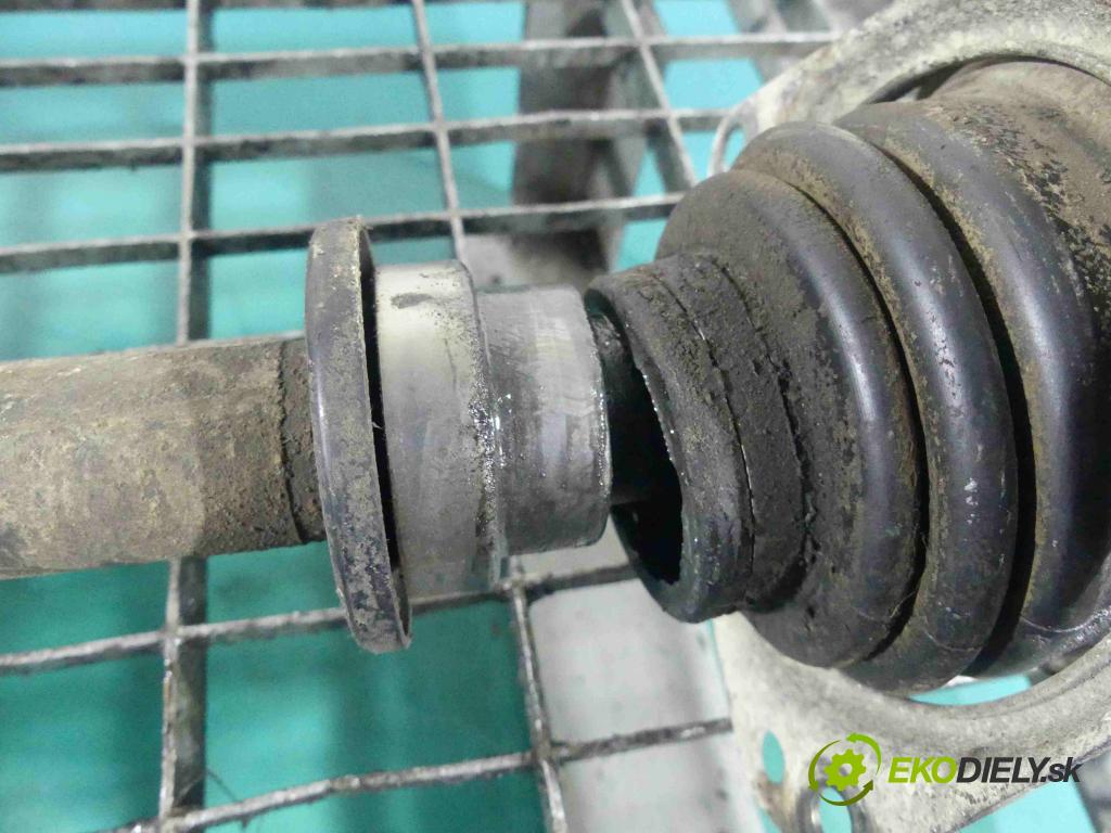 Opel Vivaro 2001-2014 1.9 cdti 101 HP manual 74 kW 1870 cm3 5- poloos ľavé  (Poloosy)