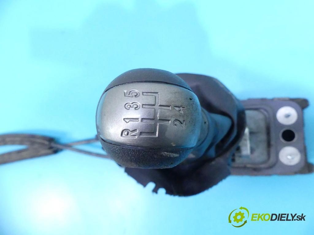 Seat Toledo III 2004-2009 1.9 tdi 105 HP manual 77 kW 1896 cm3 5- Páka: Změny: stupeň,rýchlosť 1K0711049A (Rýchlostné páky / kulisy)