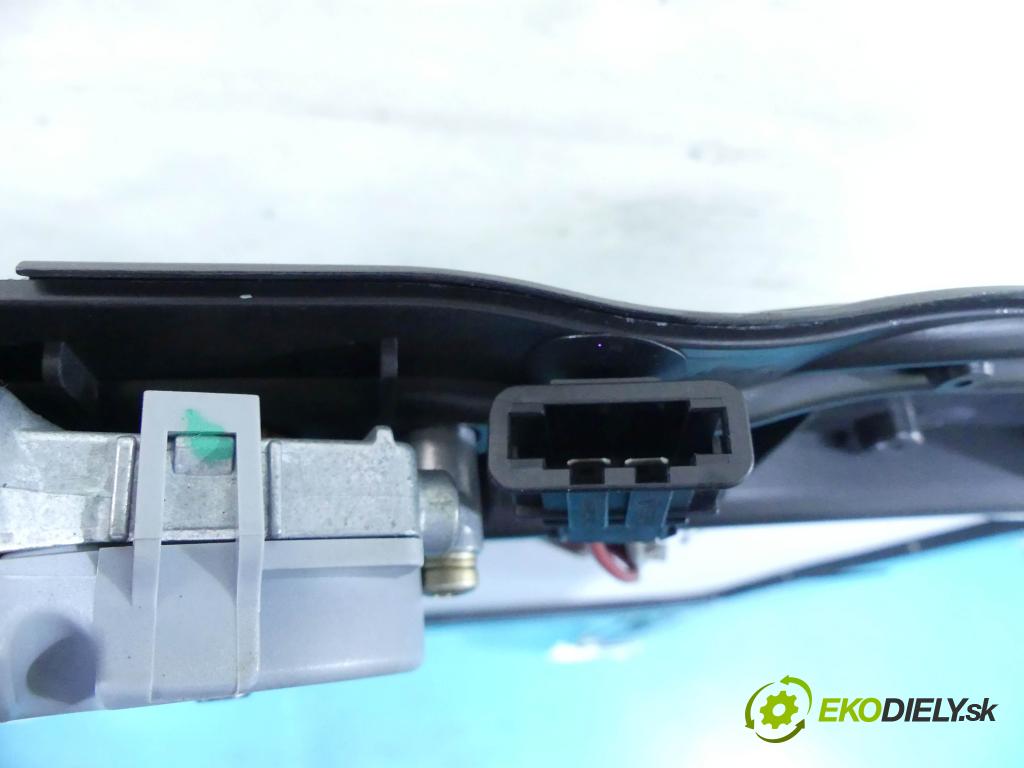 Audi A6 C6 2004-2011 3.0 tdi 224 hp automatic 165 kW 2967 cm3 4- Střešní okno: 4B0959591H (Okna karoserie)