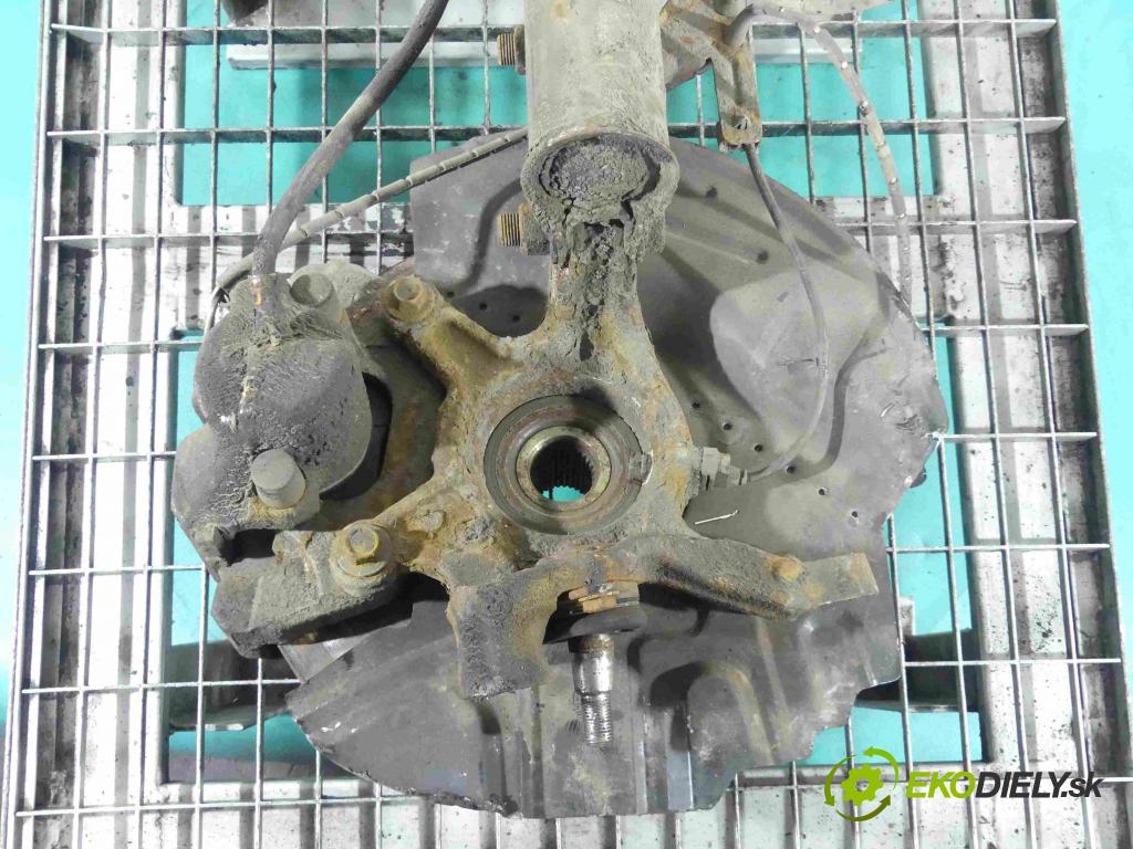 Bmw X5 E53 1999-2006 4.4 V8 286 HP automatic 210 kW 4398 cm3 5- náboj ľavé  (Náboje)