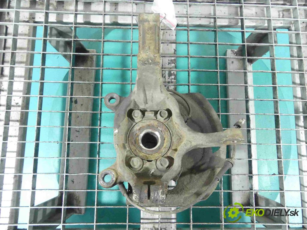 Renault Koleos I 2008-2016 2.0 dci 150 HP manual 110 kW 1995 cm3 5- náboj pravé  (Náboje)