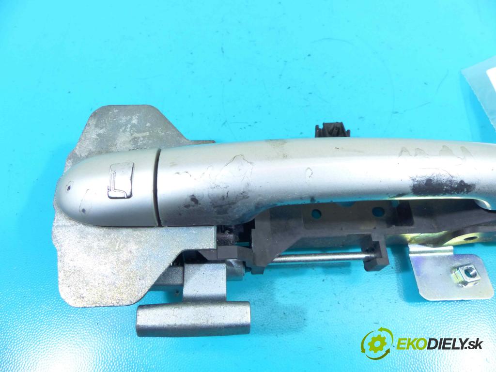 Renault Koleos I 2008-2016 2.0 dci 150 HP manual 110 kW 1995 cm3 5- rukoväť predné ľavé mimo: 80611JZ00 (Vonkajšie predné ľavé)