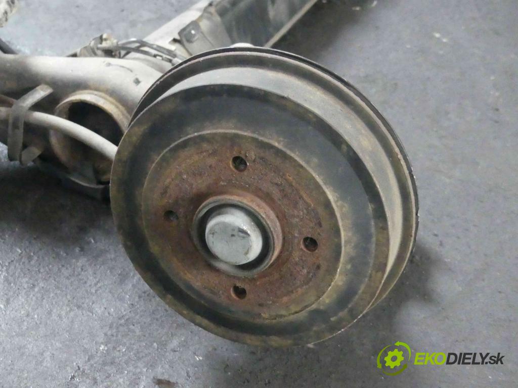 Peugeot 301 1.6 hdi 92 hp manual 68 kW 1560 cm3 4- zadní výztuha