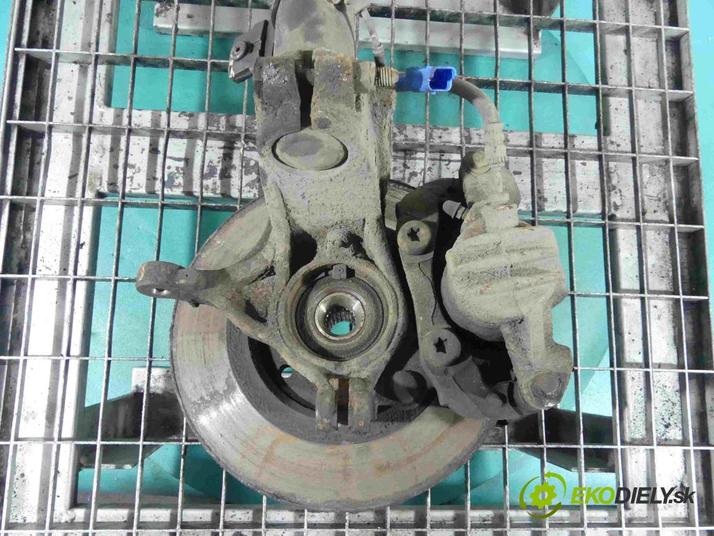 Peugeot 301 1.6 hdi 92 HP manual 68 kW 1560 cm3 4- náboj ľavé  (Náboje)