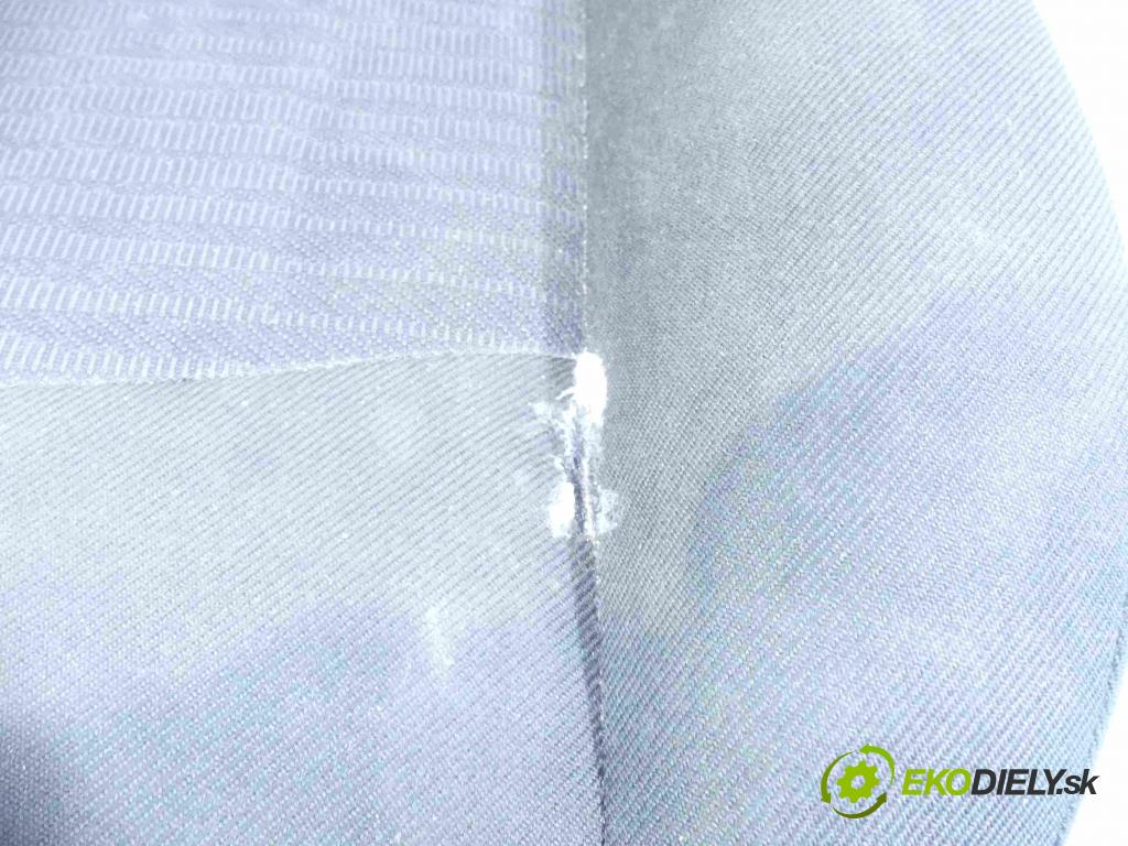 Peugeot 301 1.6 hdi 92 HP manual 68 kW 1560 cm3 4- Sedačka pravý  (Sedačky, sedadlá)