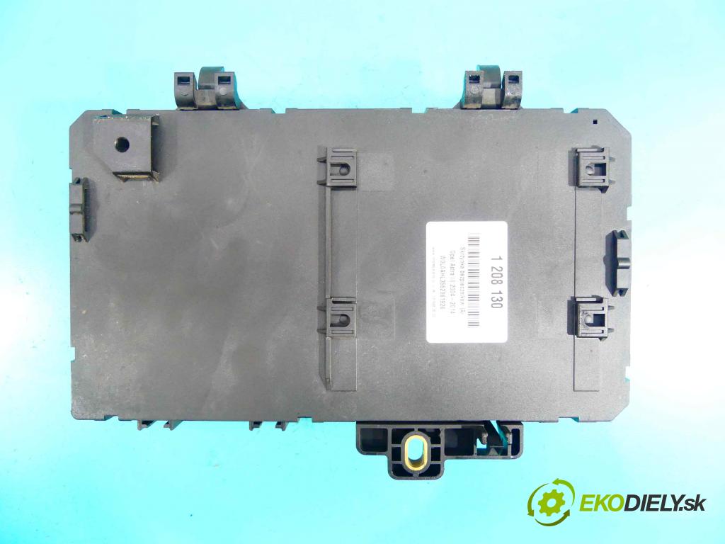 Opel Astra III 2004-2014 1.7 cdti 101 hp manual 74 kW 1686 cm3 5- skříňka pojistková 13181278 (Pojistkové skříňky)