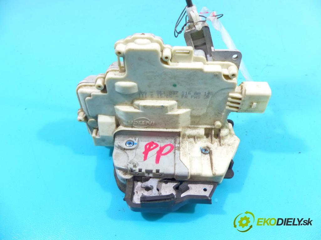 Audi A4 B7 2004-2008 1.9 tdi 116 hp manual 85 kW 1896 cm3 5- zámek přední pravý 8E1837016AA