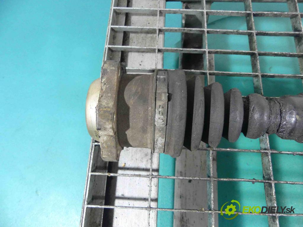 Vw Golf IV 1997-2003 1.6 16v 105 HP manual 77 kW 1598 cm3 5- poloos pravé  (Poloosy)