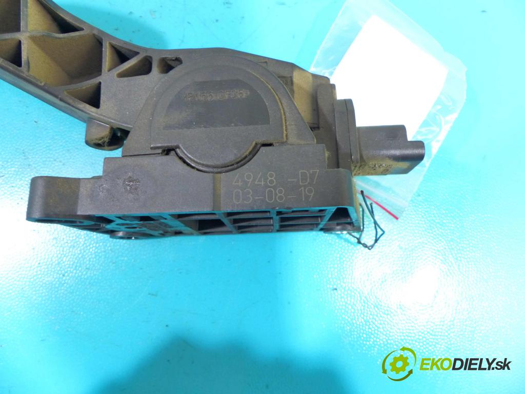 Peugeot 206 1.4 hdi 68 HP manual 50 kW 1398 cm3 3- pedále 0280752237 (Pedále)