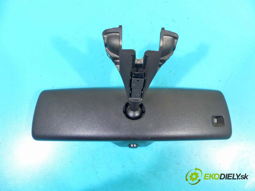 Skoda Superb II 2008-2015 3.6 V6 260 hp automatic 191 kW 3597 cm3 4- zpětné zrcátko vnitřní  (Světla vnitřní)