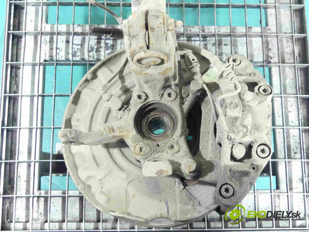 Skoda Superb II 2008-2015 3.6 V6 260 HP automatic 191 kW 3597 cm3 4- náboj ľavé  (Náboje)