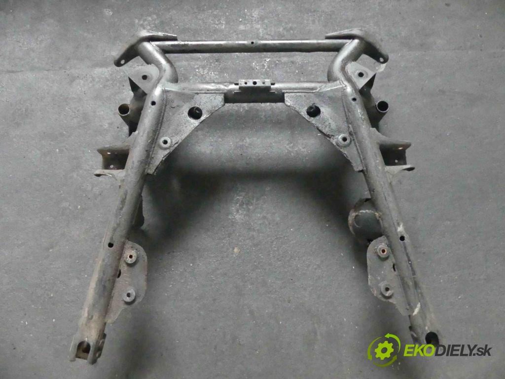 Bmw X5 E53 1999-2006 4.4 V8 286 hp automatic 210 kW 4398 cm3 5- výztuha motoru