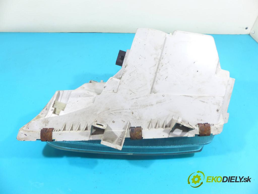 Ford Galaxy Mk1 1995-2006 2.3 wo: 145 HP manual 107 kW 2295 cm3 5- Reflektor: pravý  (Pravé)