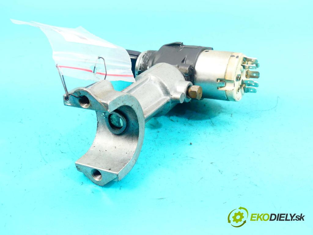 Skoda Felicia 1.3 mpi 68 hp manual 50 kW 1289 cm3 5- spínací skříňka  (Spínací skříňky a klíče)