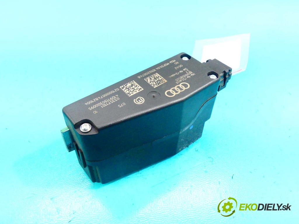 Audi A4 B8 2007-2015 2.0 tdi 136 HP manual 100 kW 1968 cm3 5- Blokáda: řízení: 8K0905852D (Ostatné)