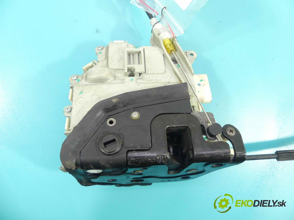 Audi A4 B8 2007-2015 2.0 tdi 136hp manual 100 kW 1968 cm3 5- zámek zadní levý 8K0839015C