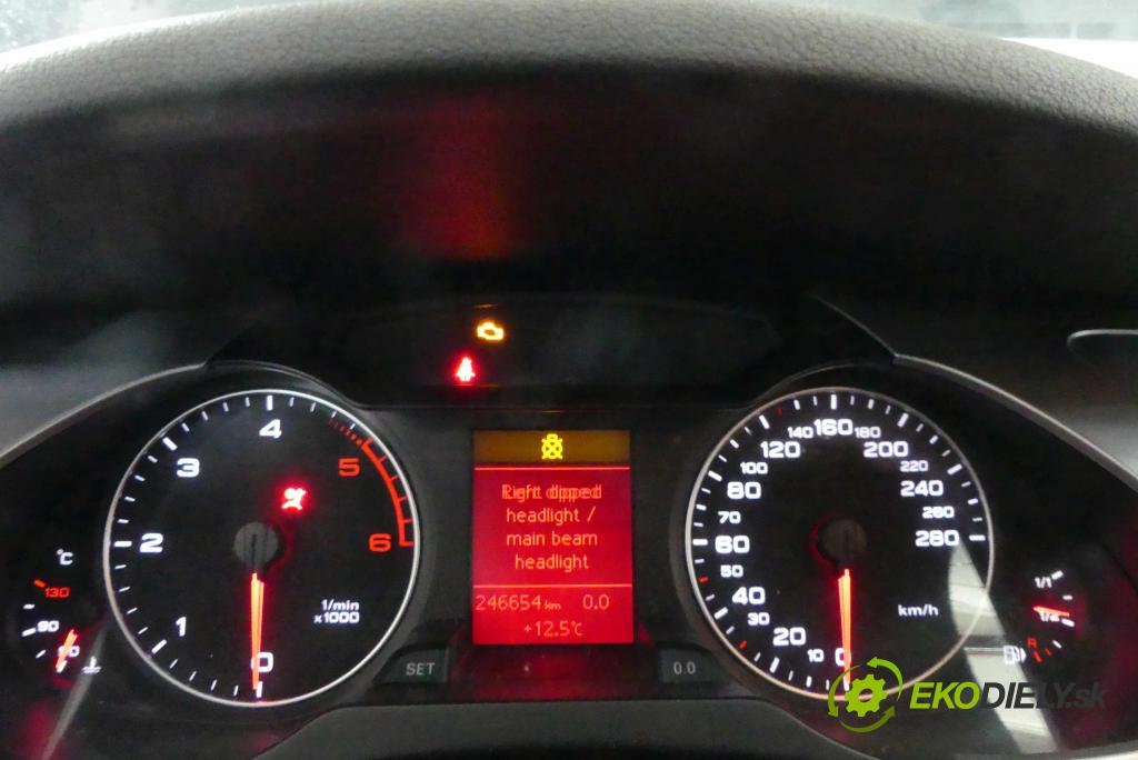 Audi A4 B8 2007-2015 2.0 tdi 136 HP manual 100 kW 1968 cm3 5- prístrojovka/ budíky 8K0920900J (Prístrojové dosky, displeje)