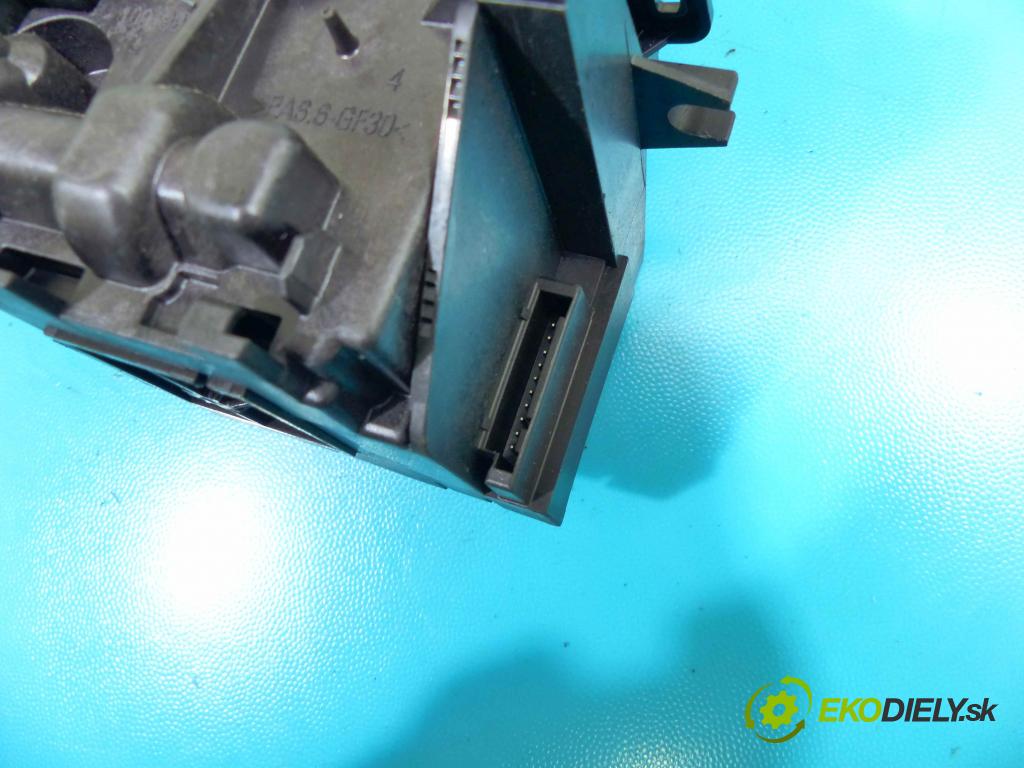 Bmw 1 F20 2011-2019 1.6 T 170 HP automatic 125 kW 1598 cm3 5- Páka: Změny: stupeň,rýchlosť 9260968-03 (Rýchlostné páky / kulisy)