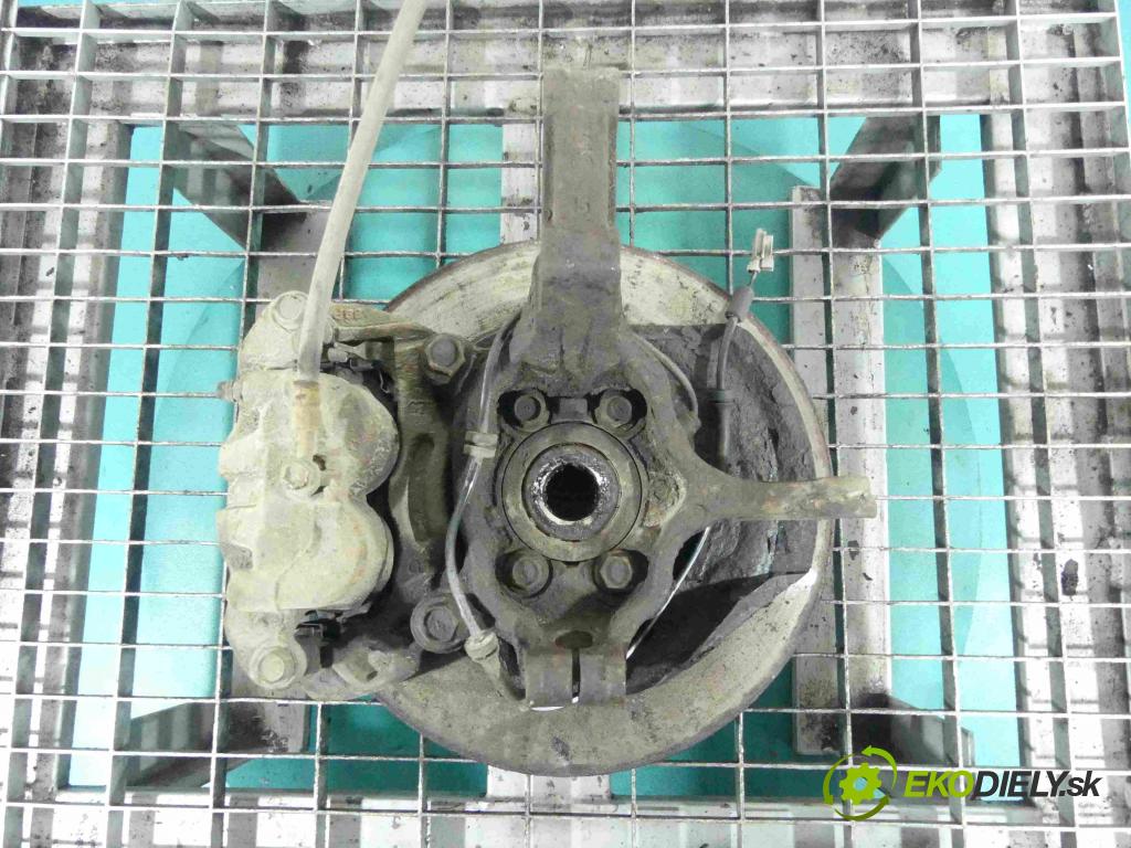 Nissan Qashqai J10 2006-2013 2.0 dci 150 HP manual 110 kW 1995 cm3 5- náboj pravé  (Náboje)