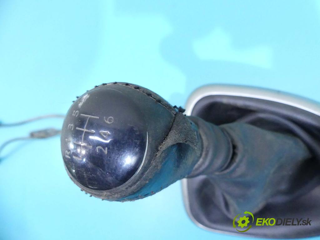 Nissan Qashqai J10 2006-2013 2.0 dci 150 HP manual 110 kW 1995 cm3 5- Páka: Změny: stupeň,rýchlosť 50391647 (Rýchlostné páky / kulisy)