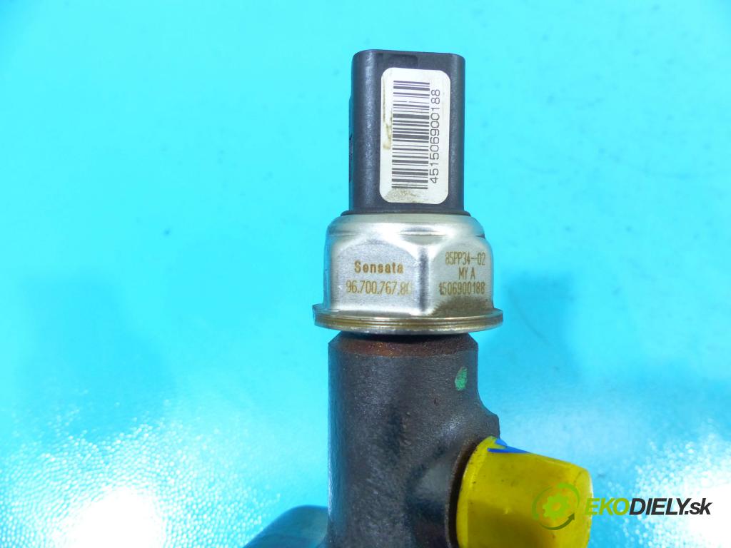 Peugeot 301 1.6 hdi 92 HP manual 68 kW 1560 cm3 4- lišta vstrekovacia 9685297580-03 (Vstrekovacie lišty)