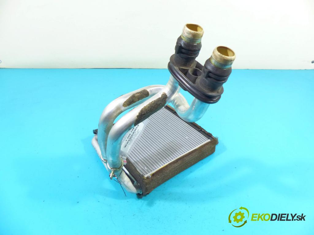 Vw Passat CC 2008-2016 2.0 TSI 211KM manual 155 kW 1984 cm3 4- radiator  (Radiátory kúrenia)