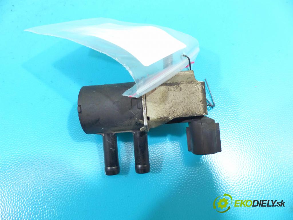 Suzuki Kizashi 2.4b 178HP: manual 131 kW 2393 cm3 4- ventil podtlaku K5T48574 (Ventily)