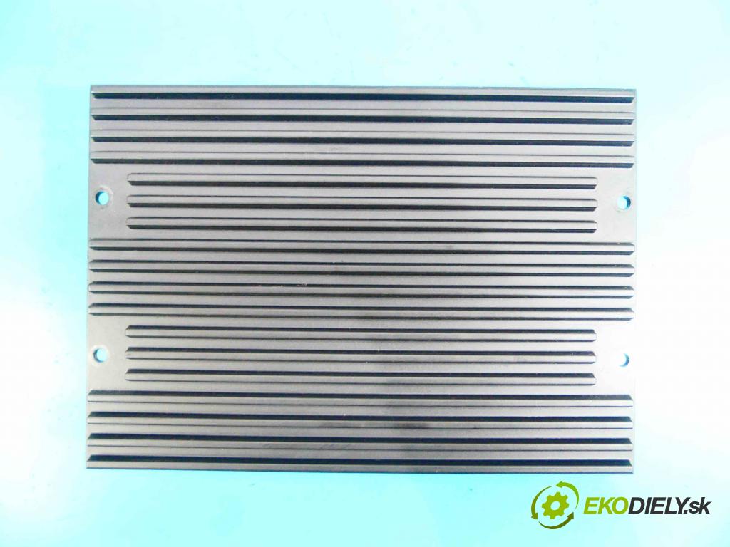 Land rover Freelander II 2006-2014 2.2 TD4 152KM manual 112 kW 2179 cm3 5- Zesilovač: 6H52-18C808-BD (Zosilňovače)