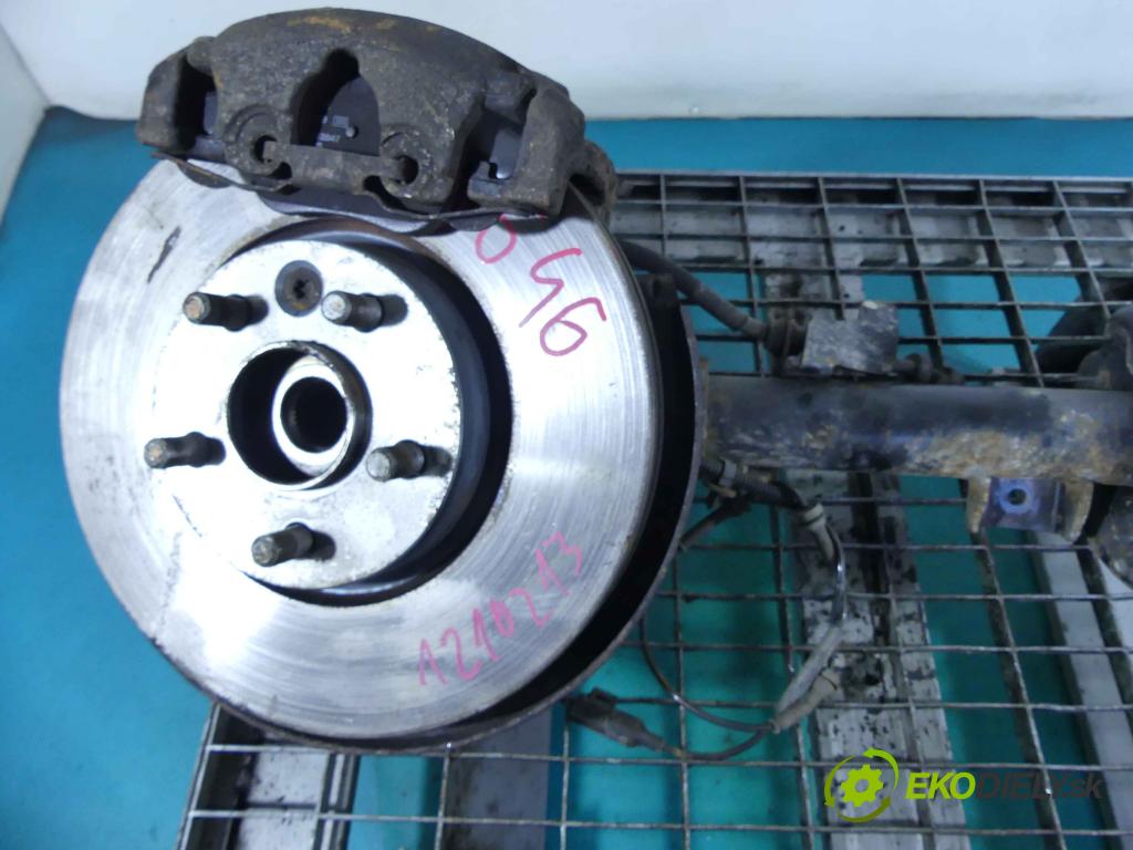 Land rover Freelander II 2006-2014 2.2 TD4 152KM manual 112 kW 2179 cm3 5- náboj ľavé  (Náboje)