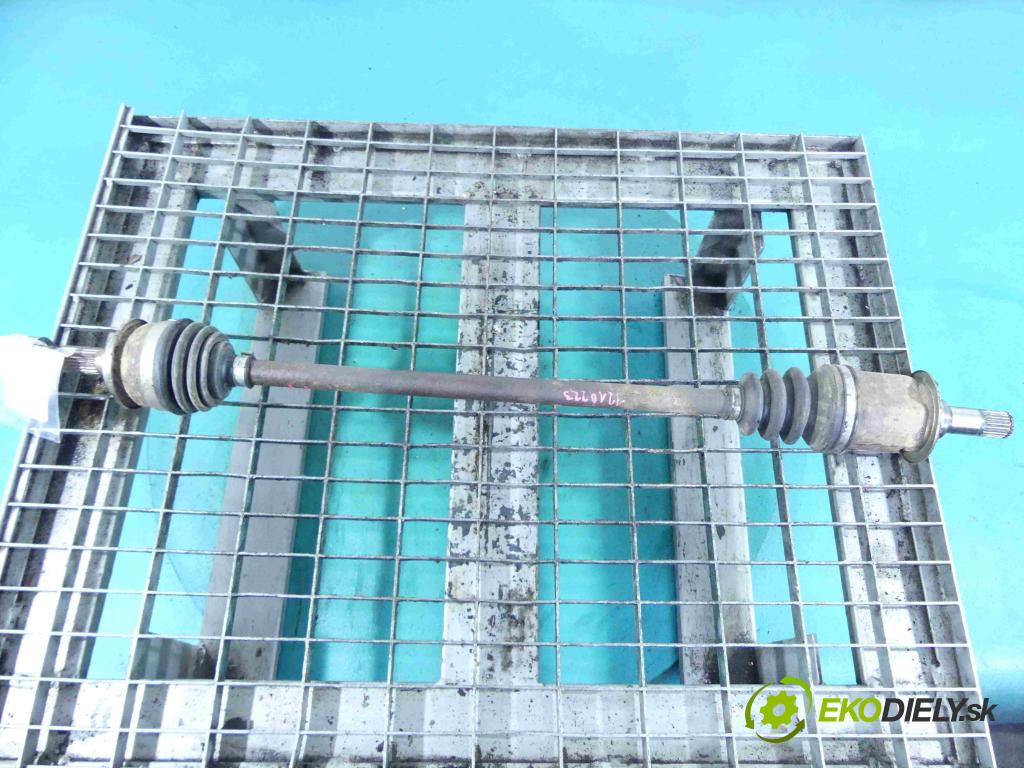 Honda CR-V II 2001-2006 2.0 16v 150 HP manual 110 kW 1998 cm3 5- poloos pravé  (Poloosy)