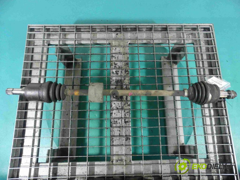 Fiat Panda II 2003-2012 1.1 54 HP manual 40 kW 1108 cm3 5- poloos pravé  (Poloosy)