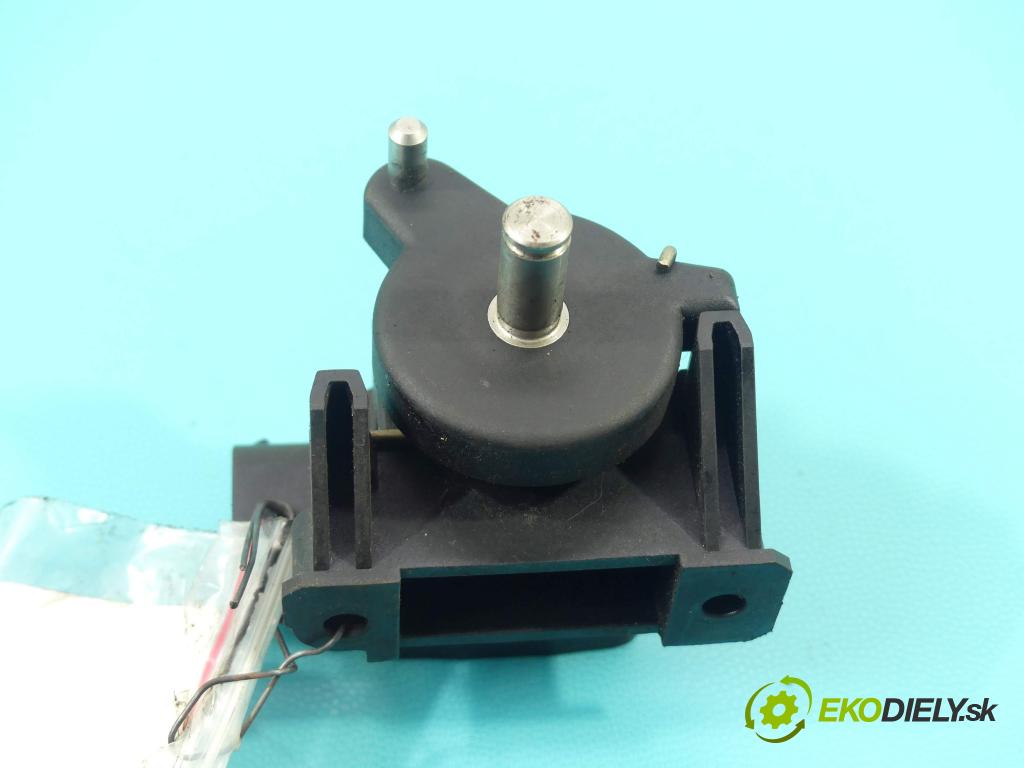 Mercedes A W168 1997-2004 1.7 cdi 95 HP manual 70 kW 1689 cm3 5- pedále A0135427717 (Pedále)