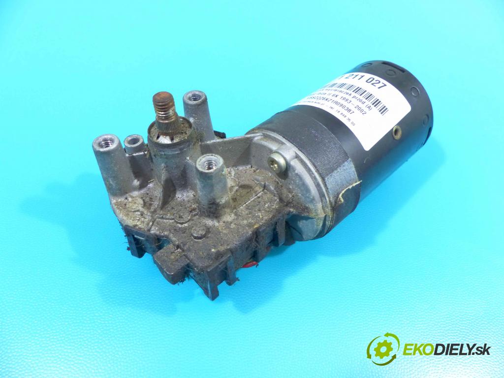Seat Ibiza II 6K 1993-2002 1.4 mpi 60 HP manual 44 kW 1391 cm3 5- motor stieračov predné 1L0955119