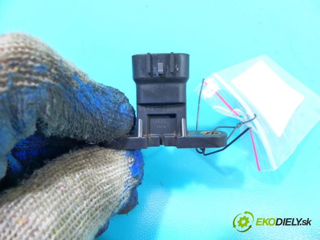 Toyota Avensis II T25 2003-2008 2.2 D-CAT 177 hp manual 130 kW 2231 cm3 5- snímač tlaku 89421-20200 (Snímače tlaku)