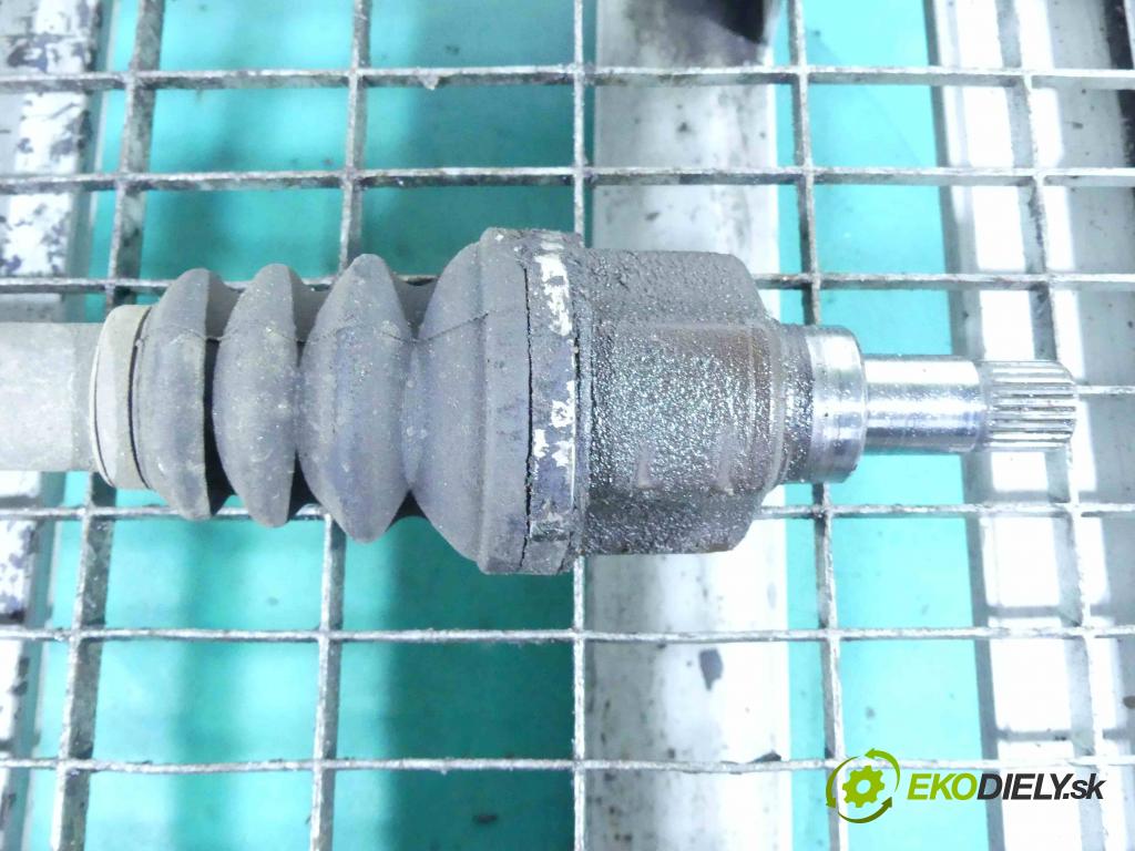 Peugeot 307 1.6 16v 109 HP manual 80 kW 1587 cm3 5- poloos ľavé  (Poloosy)