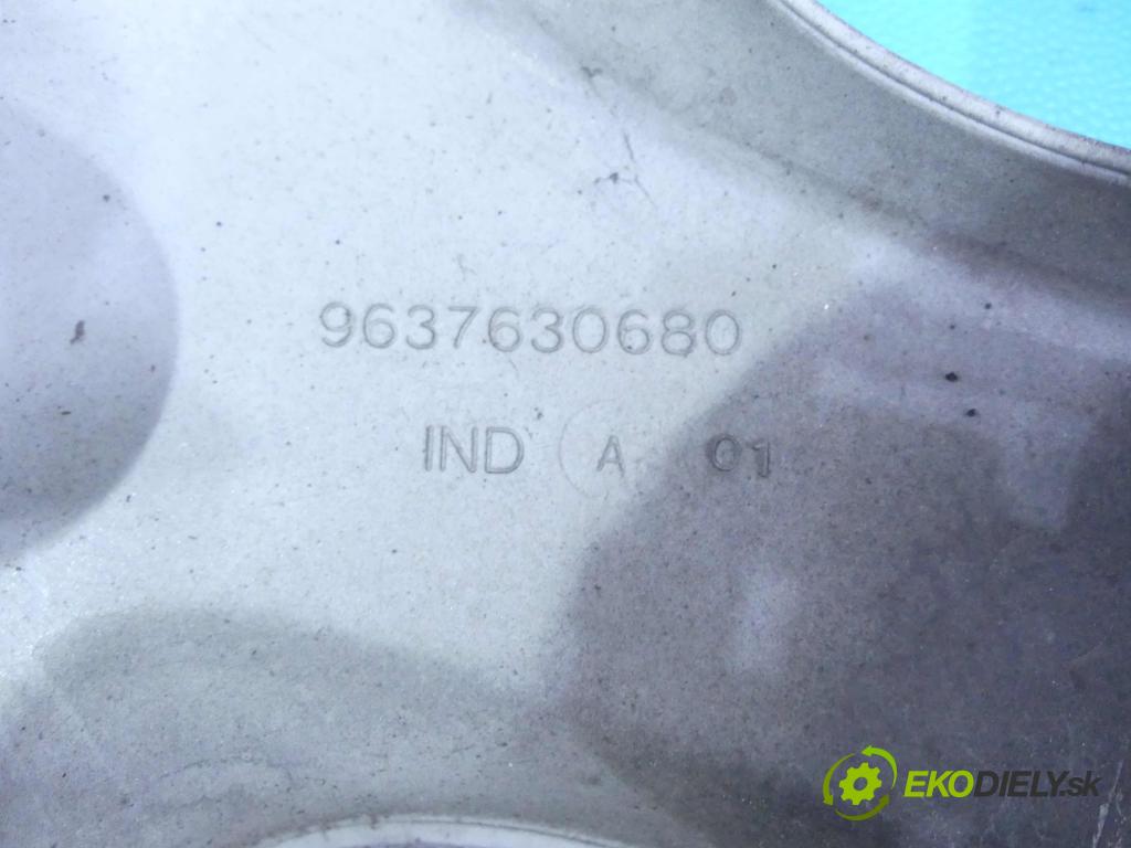 Peugeot 307 1.6 16v 109 HP manual 80 kW 1587 cm3 5- puklica 9637630680 (Puklice)