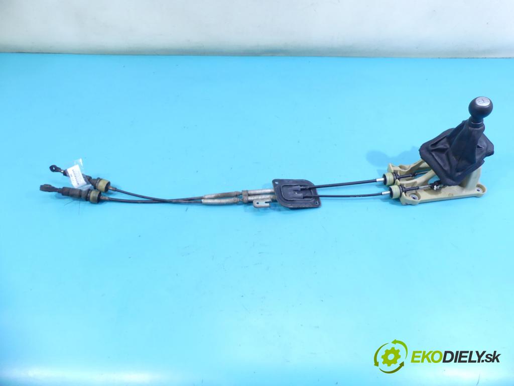 Suzuki Swift Mk7 2010-2017 1.2 16v 94 HP manual 69 kW 1242 cm3 5- Páka: Změny: stupeň,rýchlosť  (Rýchlostné páky / kulisy)